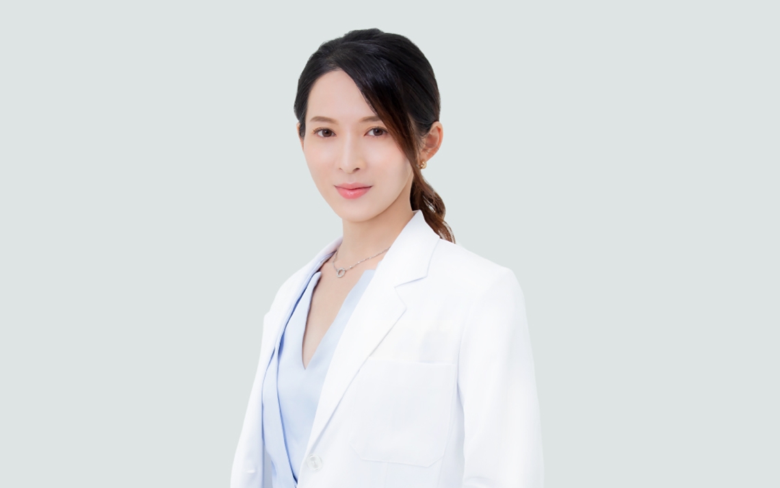 方穎涵醫師談女性私密保養，解析 PLT 凍晶相關資訊與健康觀念。