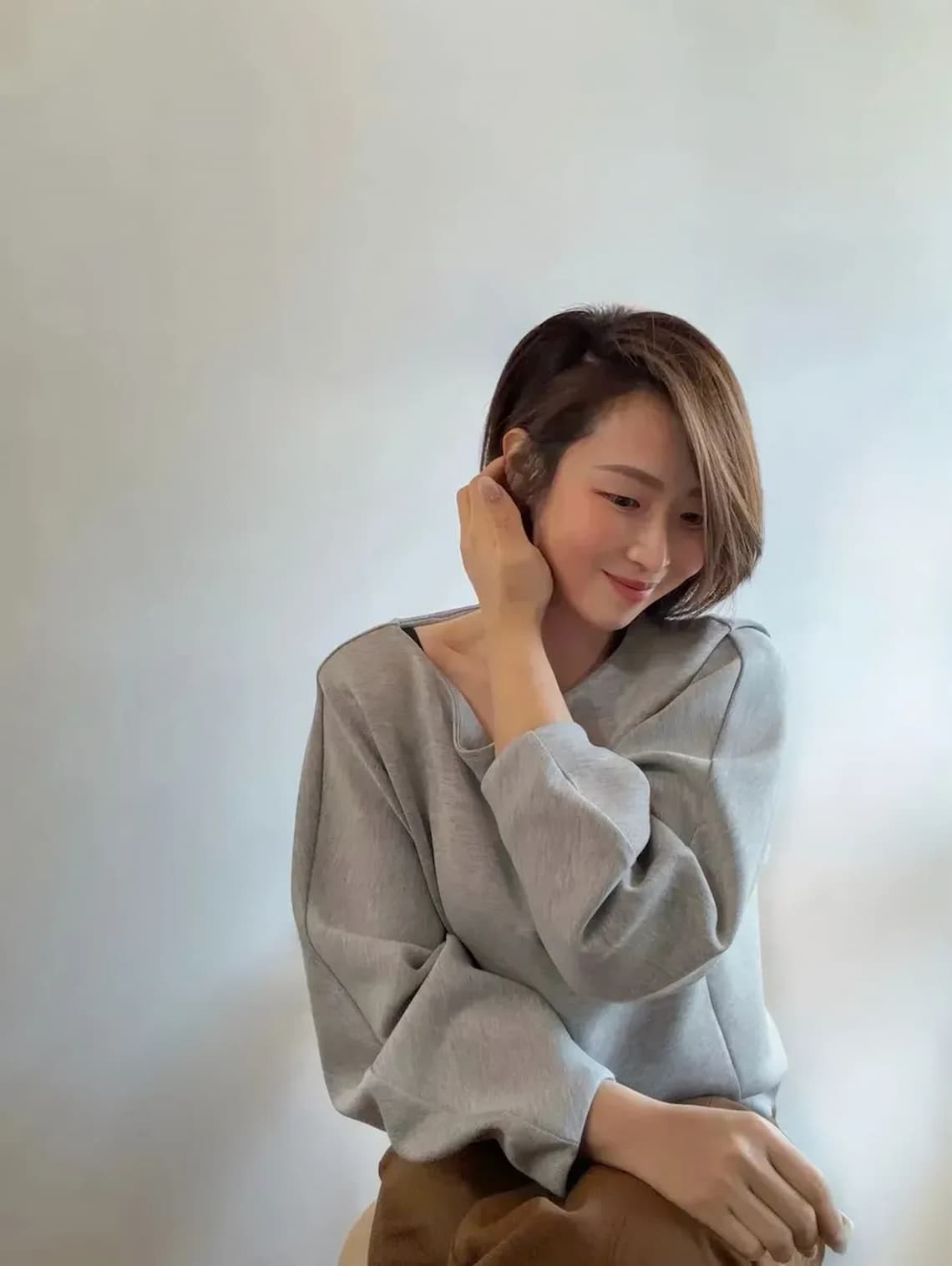 在佳思優整形外科診所的陳依凡醫師做眼袋手術後，眼下自然飽滿，非常滿意