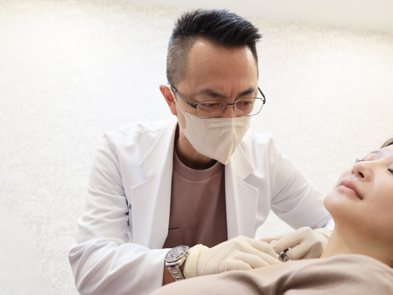 曹智禎醫師施打逆時針